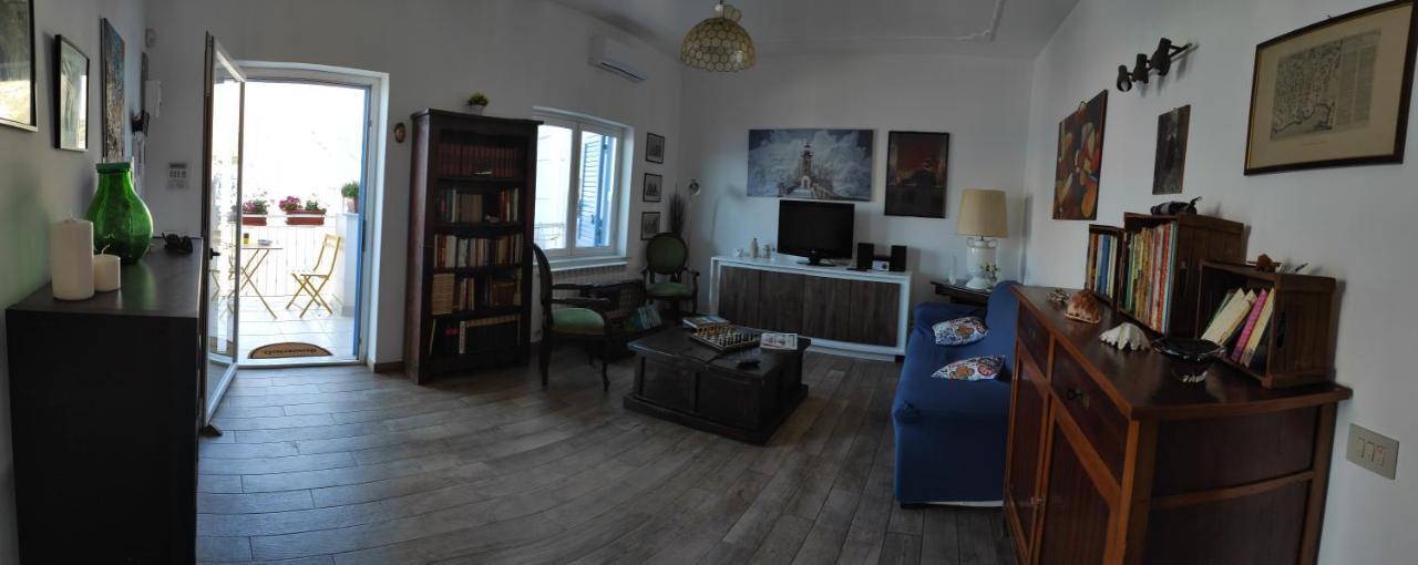 La Casa Di Giulio - Holiday Home Isola delle Femmine Εξωτερικό φωτογραφία